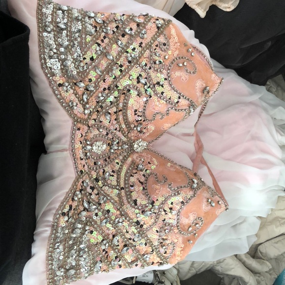 Pink Tiffany designs prom dress - Picture 4 of 8